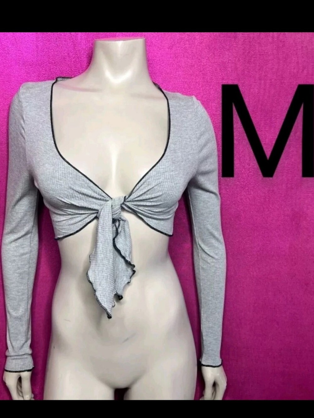 🆕Sexy Grey Low Cut Ribbed Long Sleeve Front Tie Stretchy Rayon Crop Top~Size M